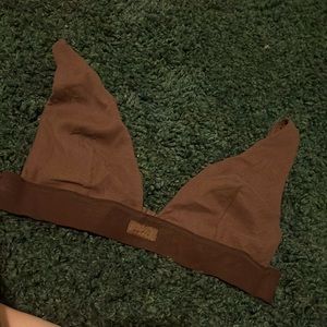 SKIMS BRALETTE SIZE 2X IN PLUM